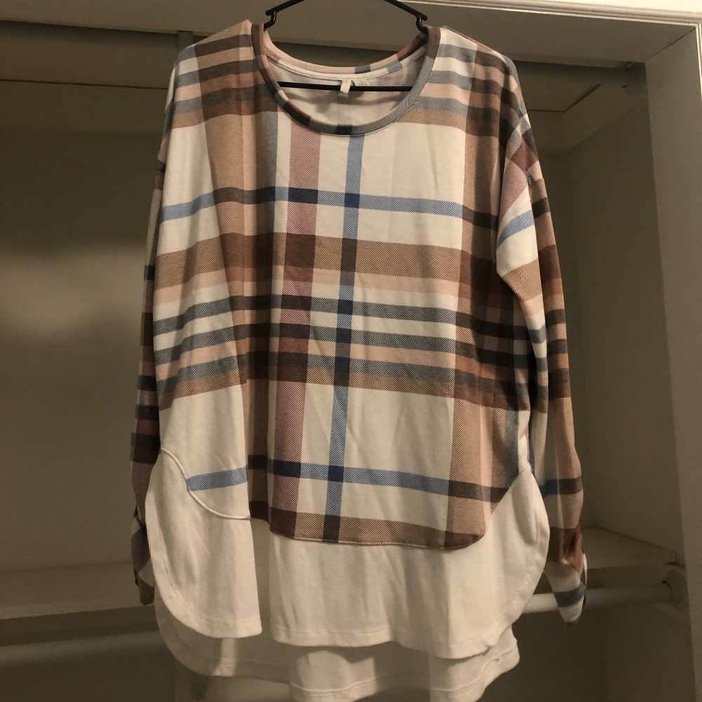 Made in Cambodia Est 1946 Checkered Top Smoke Free Home 30ins long